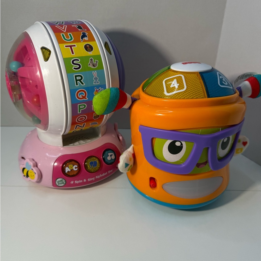 SET OF 2 INTERACTIVE TOYS - Picture 5 of 10